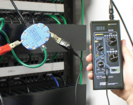 雨花台美国REI CMA-100反监听音频放大器